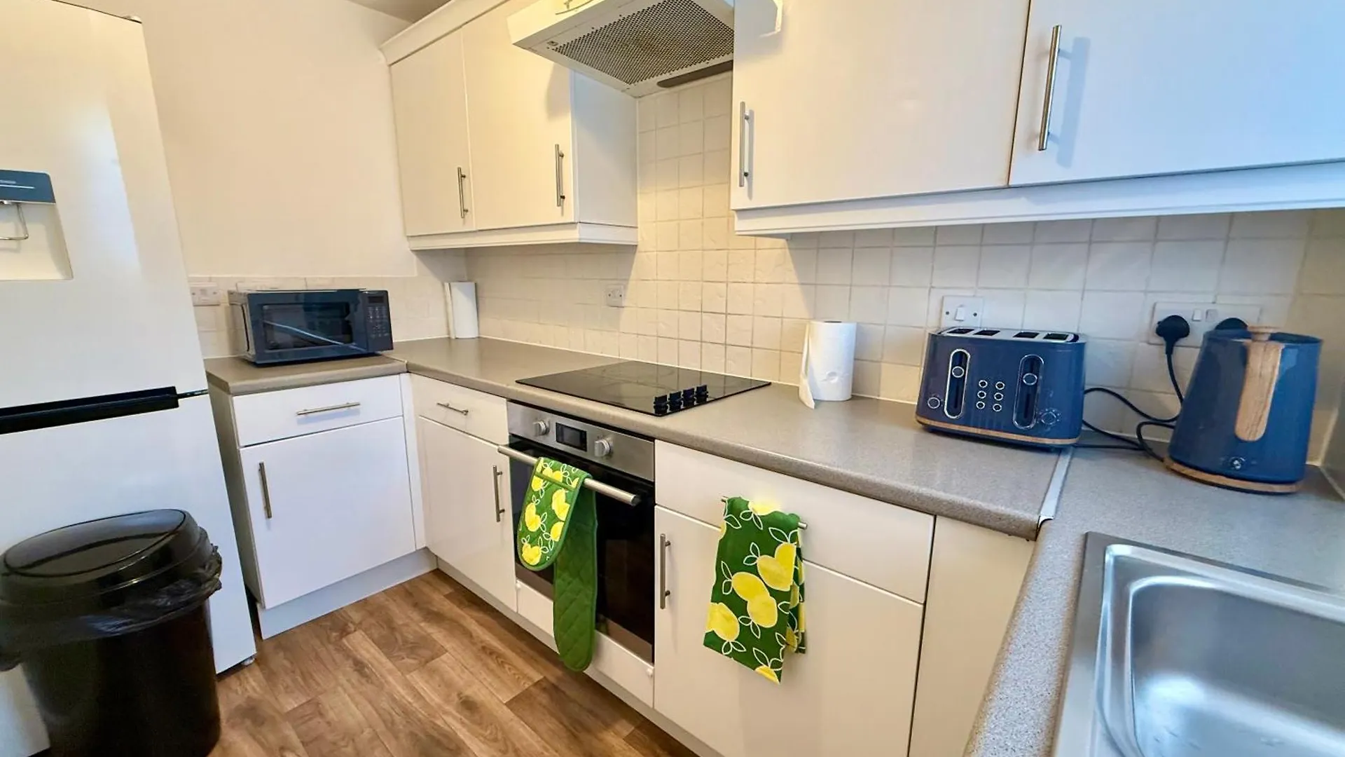 NOVA1 Stylish Cosy 1BR By AltoLuxo Short Lets Serviced Accommodation With Free Wifi & Parking Bristol